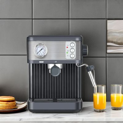 Europäische Kaffeemaschine mit halbautomatischem Design und individuellem elektronischen Sensor