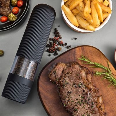 Elektrische Pfeffermaschine Set nachhaltige Keramikmühlen für Haus und feste Gewürze