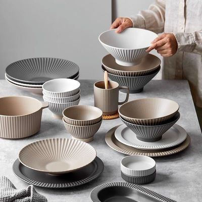 Nordic Relief Keramik Geschirr Set Klar Salat Schüssel Tassen Schüsseln Untertassen