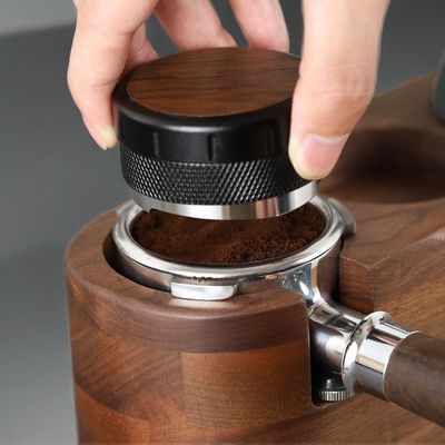 Portable Espresso Kaffeemacher mit Walnussholzgriffe und Edelstahlbasis