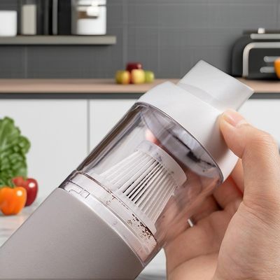 Kompakte, wiederaufladbare Kaffeespritzer für Milchschäume