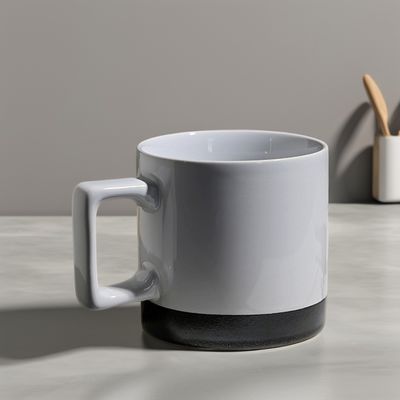 Keramische Porzellan-Kaffee-Tasse Set Klassiker europäischer Trinktropfen und Französisch-Stil-Tasse-Teller für Kaffeeausrüstung