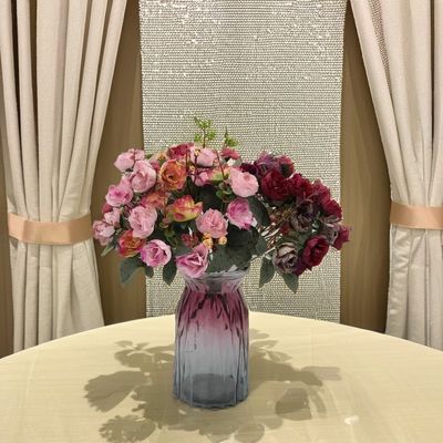 Schöne bunte 21 Diamantrosen Herbststrauß 30cm Kunstblumen Mittelpunkt für Hochzeitshäuser