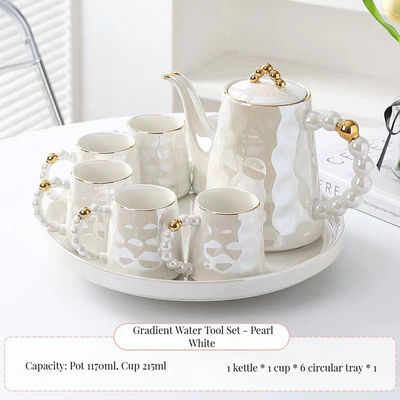 Moderner Stil Bambusmaterial Rosa-Schal-förmige Keramik-Kaffee-Tasse und -Teller-Set für Nachmittagstee