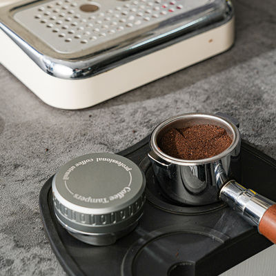 2-in-1-Kaffeeniveller mit umweltfreundlichem Holzdeckel aus 304 Edelstahl