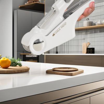 Nahrungsmittelqualität ABS Knoblauchpresse und -schneider mit Dosenöffner 4 in 1 Edelstahl-Werkzeug