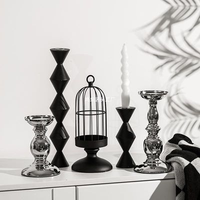 Zuhause Dekorationspfähle Stange Spalte Votive Laternen und Kerzenkrüge für den modernen Stil