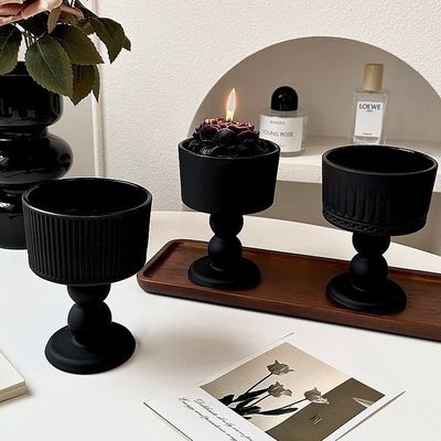 Einzigartige vertikale Linie Design Vintage Weinkelcher Glasfuß Dessert Schüssel für Geschenke