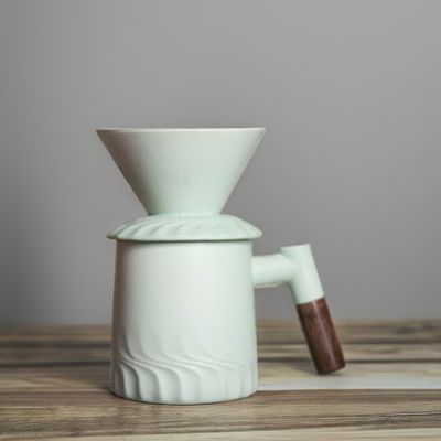 500 ml Kapazität Moderne Vintage Keramik Kaffeemaschine mit Porzellanfilter-Tropfen