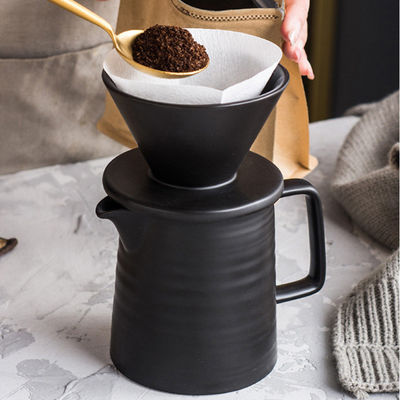 Einfaches Design Moderne Vintage-Kaffeemaschine Set in Matte Schwarz für sicheres Gießen über das Brauen