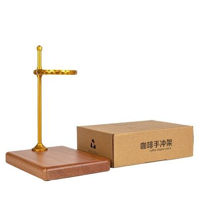 Kaffeemaschine mit Kupfer-Tropfen- und Holz-Tropfen-Stand
