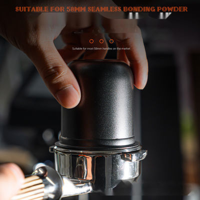 Modern geschnitzte Kaffeetasse aus Edelstahl für die Handfrei-Pulververteilung