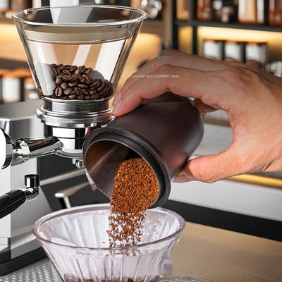 Funktionale Konstruktion Kaffeedosierbecher aus Edelstahl für die Handfrei-Pulververteilung