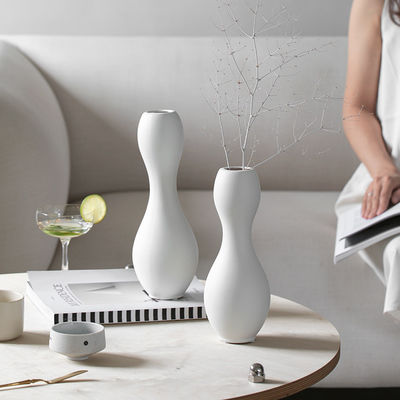 Moderner Minimalist Schwarz-Weiß Keramik Vase Pigmentierte Glasur Dekorative Tischoberfläche Blume