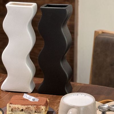 Hochzeitszimmer Dekoration Moderne weiße Keramik Vase für Wohnzimmer Esstisch Dekor