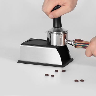Umweltfreundliche Kaffeemühle für Espressoliebhaber aus Massivholz und Edelstahl