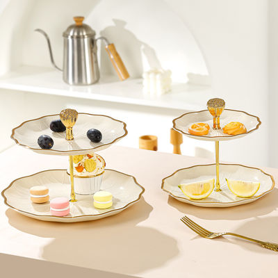 Trendige 10-Zoll 3-Schicht-Keramik-Platte Moderne Dessert-Stand für Valentinstag-Partys