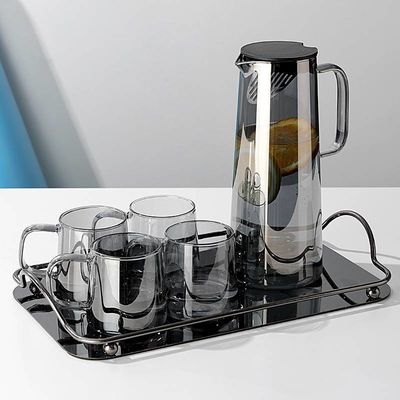Glas-Wasserkrug im nordischen Modernen Stil mit Handgriff mit Hitzebeständigem Amber Grey Design
