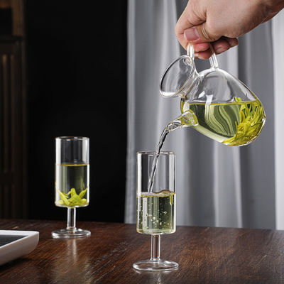 Minimalistisches Design Maßgeschneiderte Glas Grüntee Infuser Wasserglas für Kaffee Tee Bier