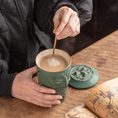 Nachhaltige Büro- und Geschäftsrezeption Kaffeetasse Sanxingdui Keramikbecher mit Deckel