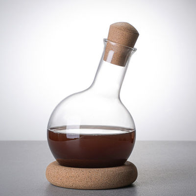 Handgeblasener Rotwein-Dekanter aus Borosilikatglas mit Schnellguss- und Korkring