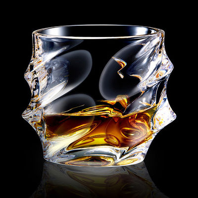 Bar Wodka Wein Spirituosen Whiskey Shot Glas mit klassischer klarer Textur und Kristall Diamant Rock Cup Creative Glass Cup