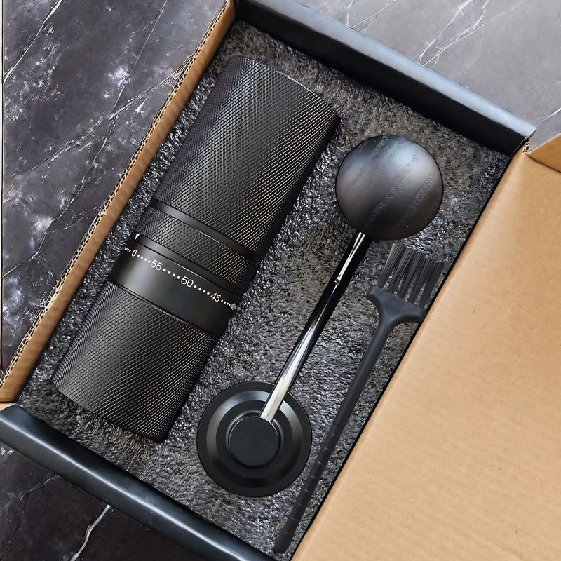 Perfektes Geschenk Schachtel Utensilien Elektrische Espresso-Schleifmaschine Tragbare Alloy-Handbuch Kaffee C2