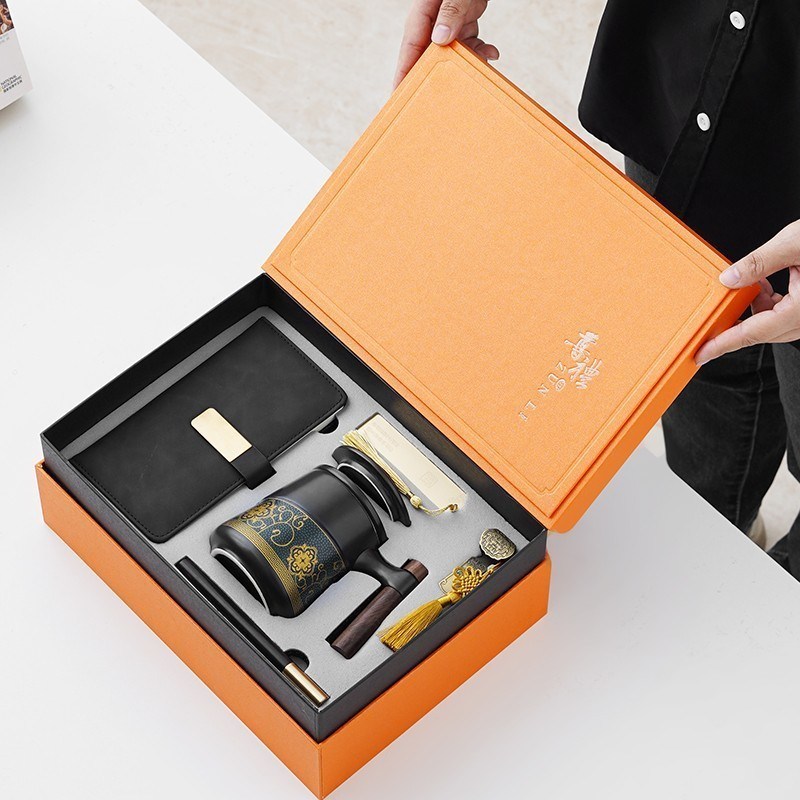 Keramische Porzellan Kaffeetasse Custom Logo Geschenk Set mit Stift Teeset Notizbuch Design Stil