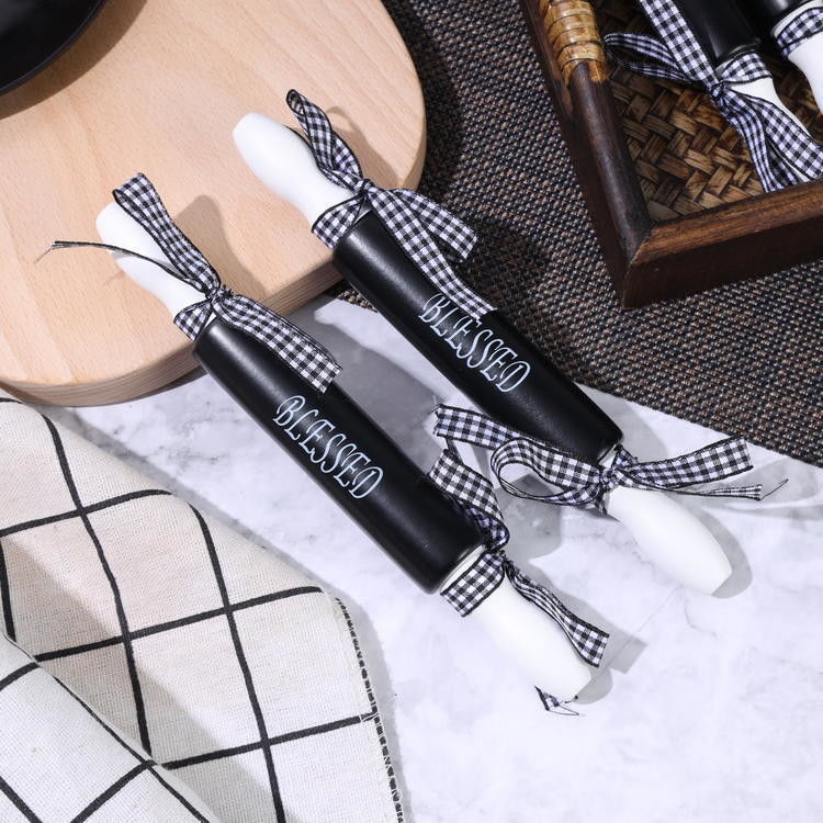 Maßgeschneiderte Größe Exquisite Pastry Board High Value Mini Silk Screen Rolling Pin für Nudeln