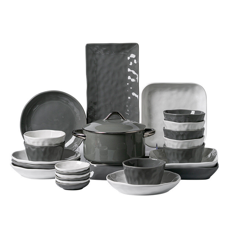 End-Keramik-Dinnerware-Set mit Goldumrand Luxus-Tischwäsche-Set Einweg-Haus